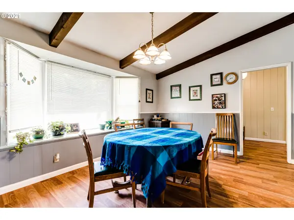 2555 W 22ND AVE, Eugene, OR 97405