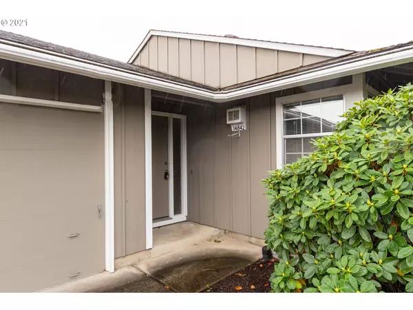 Portland, OR 97230,14842 NE THOMPSON CT