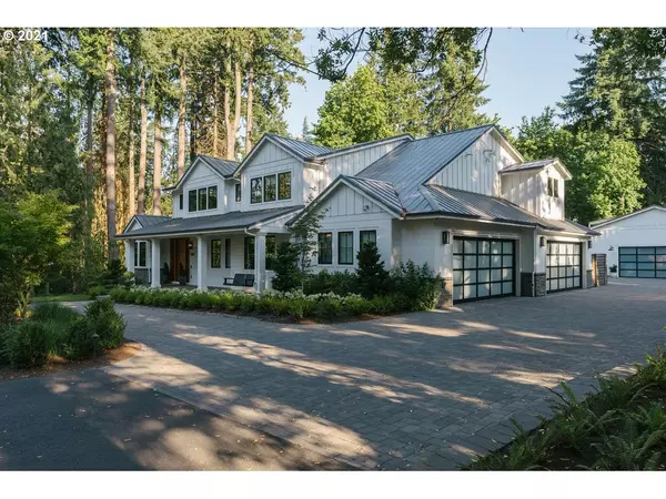 3183 DOUGLAS CIR, Lake Oswego, OR 97035