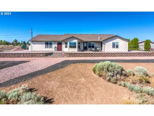 Terrebonne, OR 97760,13991 SW PENINSULA DR