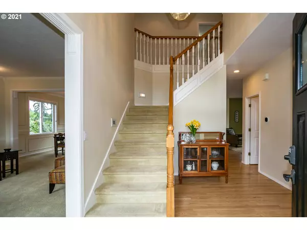 Tualatin, OR 97062,17370 SW 108TH PL