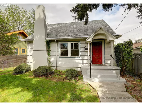 4322 NE 24TH AVE, Portland, OR 97211