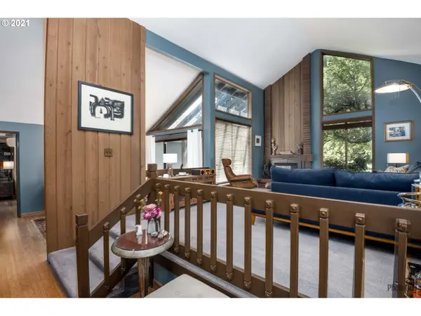 3425 REGENT AVE, Eugene, OR 97401