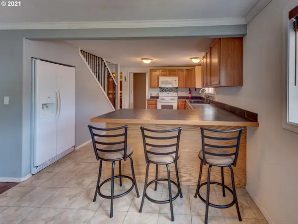 1296 NW KEASEY ST, Roseburg, OR 97471