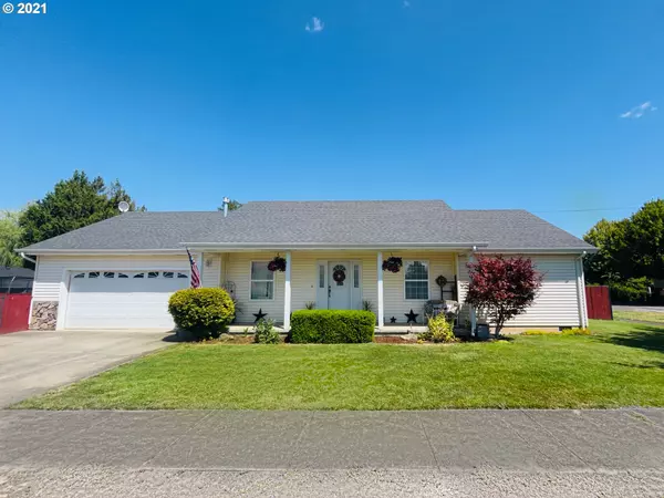 792 E 1ST ST, Halsey, OR 97348