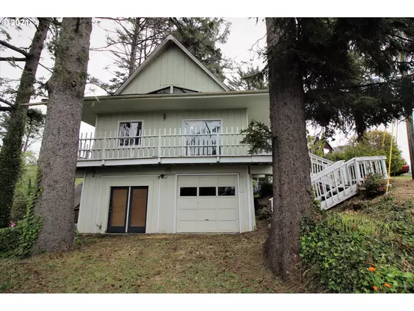 3236 NW QUAY DR, Lincoln City, OR 97367