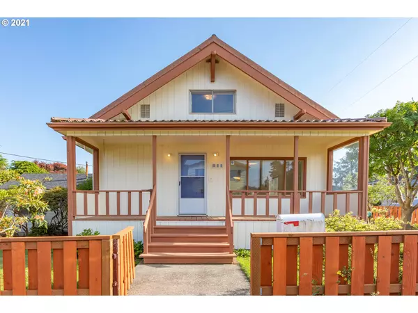 211 Lewis and Clark WAY, Seaside, OR 97138