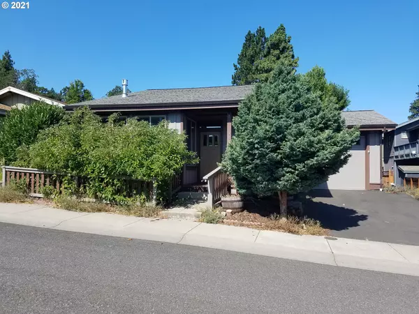 Hood River, OR 97031,3005 DANA LN