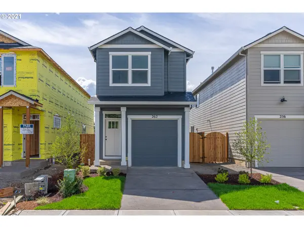 262 E WAYNO WAY, Newberg, OR 97132
