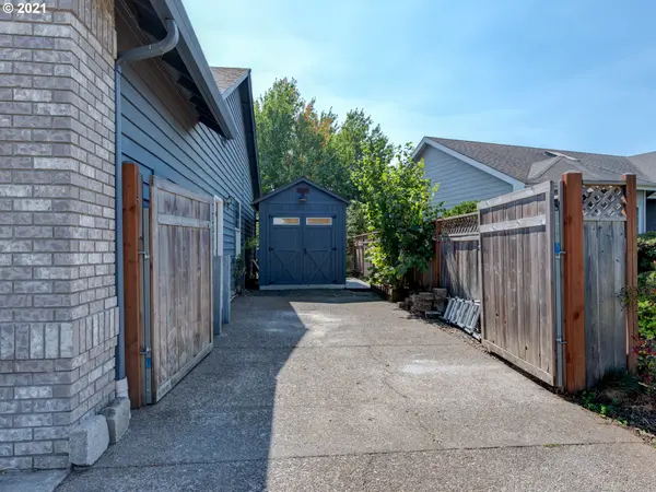 Eugene, OR 97404,4239 SILVERADO TRAIL