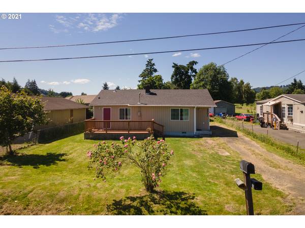 2301 40TH AVE, Longview, WA 98632