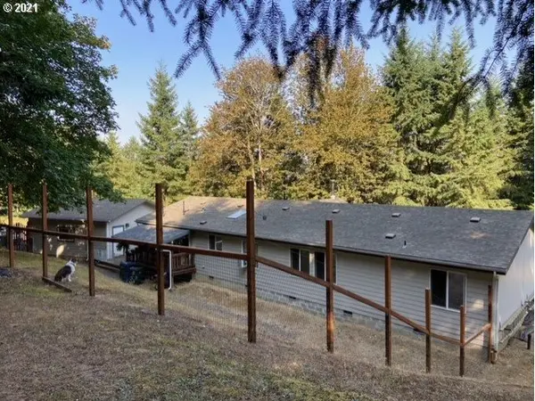 37242 HWY 58, Pleasant Hill, OR 97455