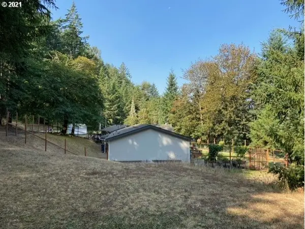 37242 HWY 58, Pleasant Hill, OR 97455