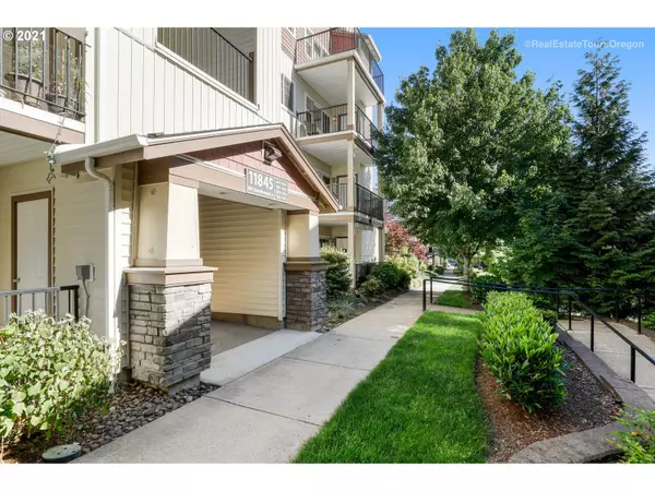 Portland, OR 97229,11845 NW STONE MOUNTAIN LN #302