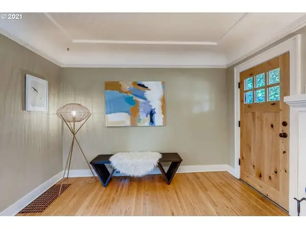 5205 SE TAGGART CT, Portland, OR 97206