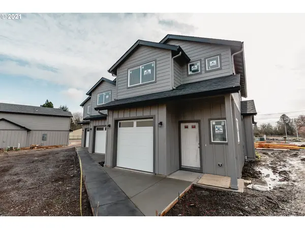 Justine LN, Eugene, OR 97404