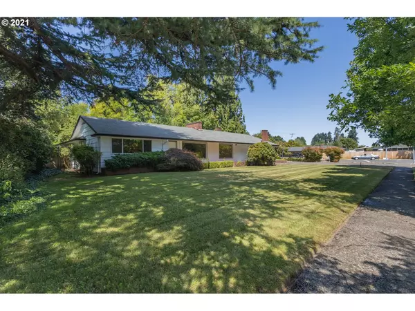 Eugene, OR 97401,690 PALOMINO DR