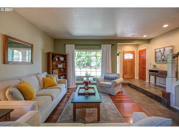 3237 NW 165TH PL, Beaverton, OR 97006