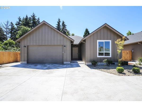 745 Fairview DR, Springfield, OR 97477