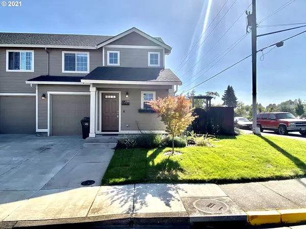 Junction City, OR 97448,618 PINE CT