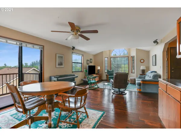 11151 SE CRANBERRY LOOP, Clackamas, OR 97015