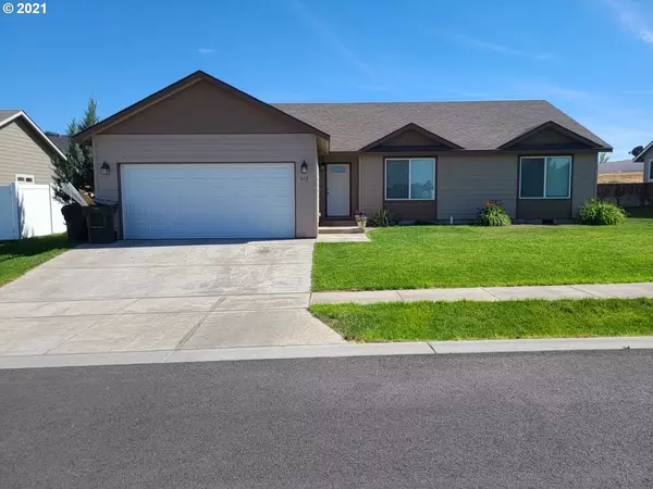 117 SW COTTONWOOD DR, Hermiston, OR 97838