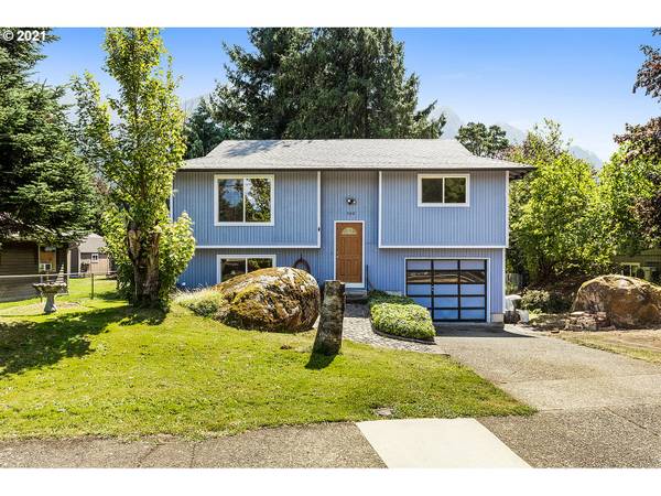 Cascade Locks, OR 97014,340 FOREST LN