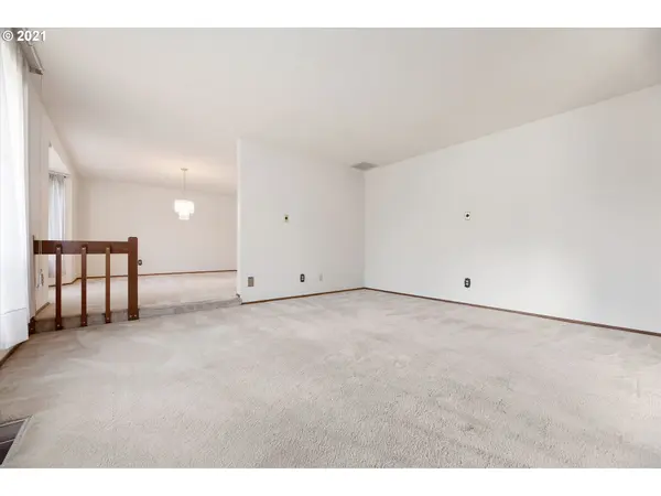 1410 PACWOOD CT SE, Salem, OR 97301