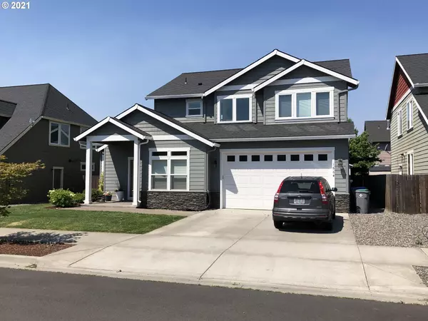 Hood River, OR 97031,1664 3RD ST