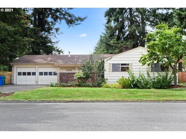 11636 NE HOLLADAY ST, Portland, OR 97220