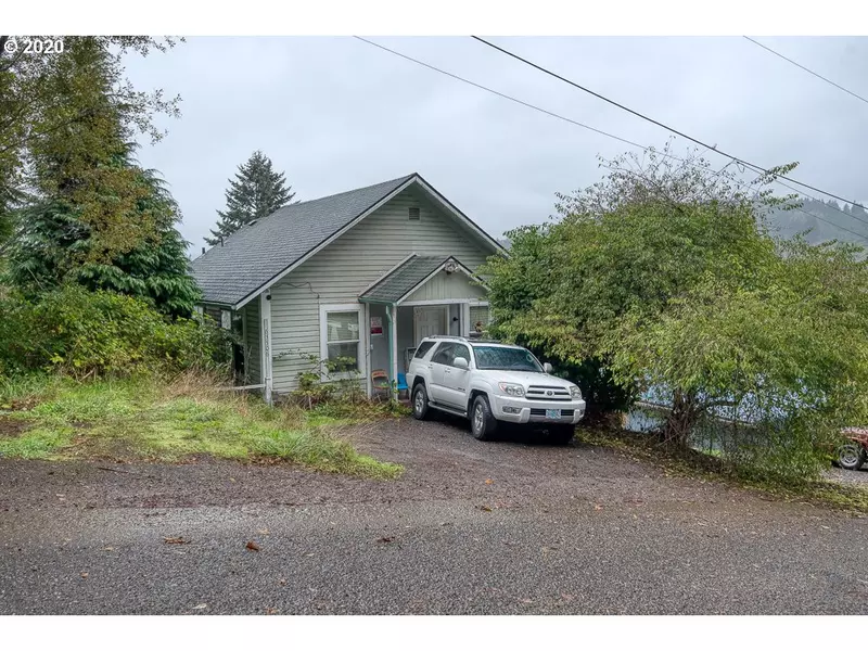 63506 SECOND ST LOOP, Coos Bay, OR 97420