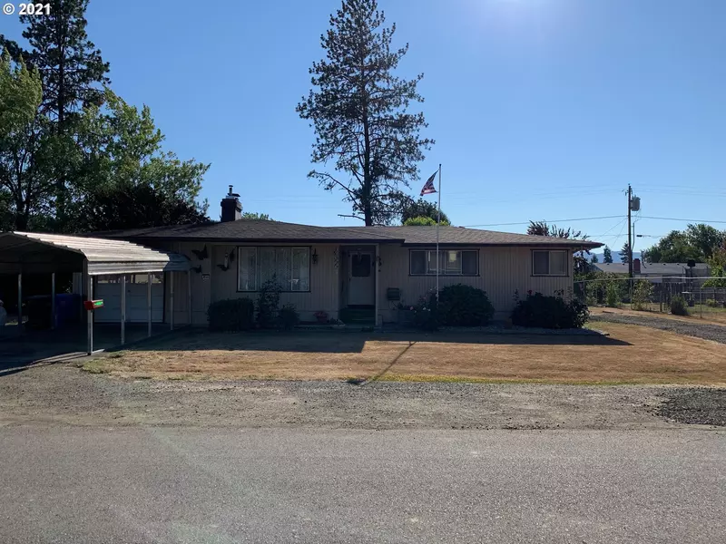 261 EDDY ST, Sutherlin, OR 97479