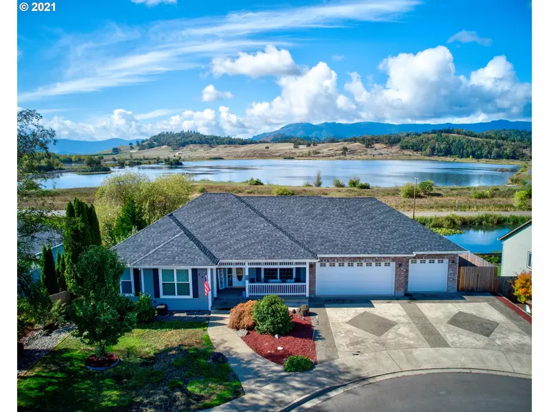 105 FRONTIER CT, Sutherlin, OR 97479