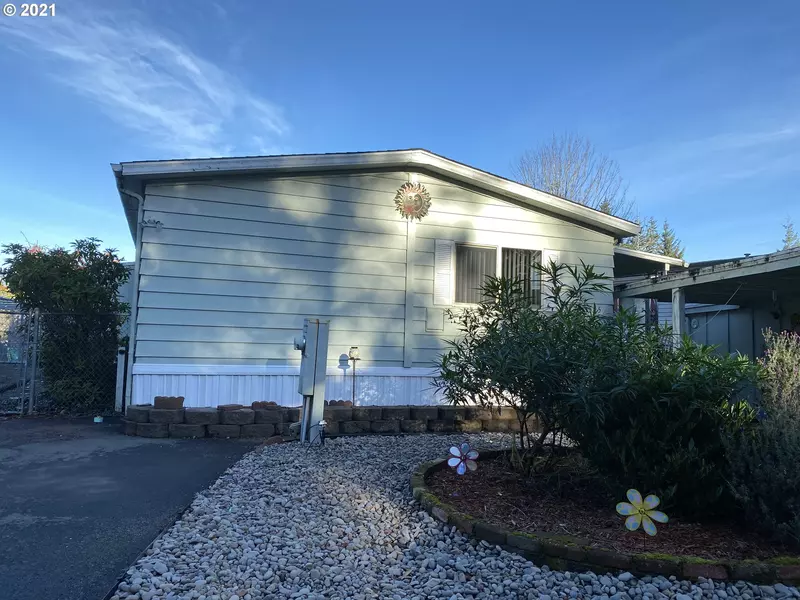 535 SHOREPINES VIS, Coos Bay, OR 97420