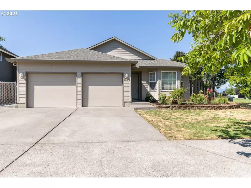 1941 SW CERISE WAY, Troutdale, OR 97060