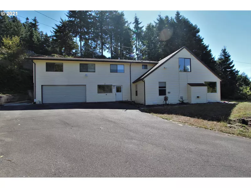 66523 EAST BAY RD, North Bend, OR 97459