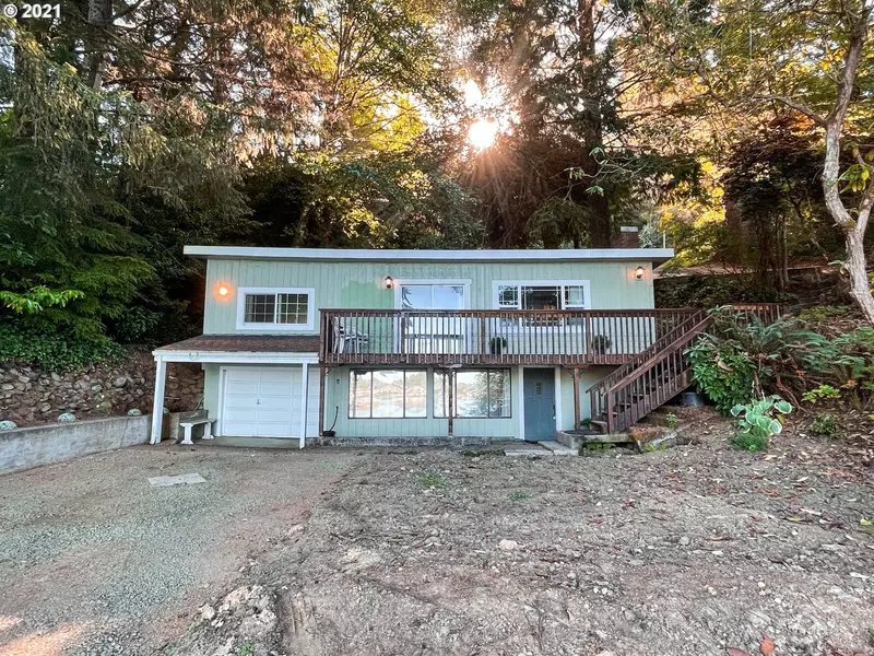 2845 NE EAST DEVILS LAKE RD, Otis, OR 97368