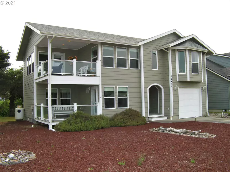 32404 G ST, Ocean Park, WA 98640