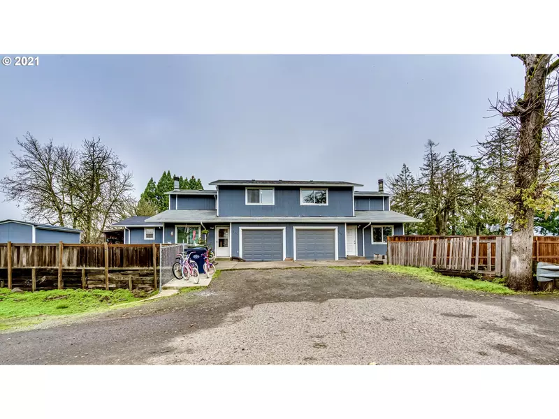 260 E 11TH AVE, Junction City, OR 97448