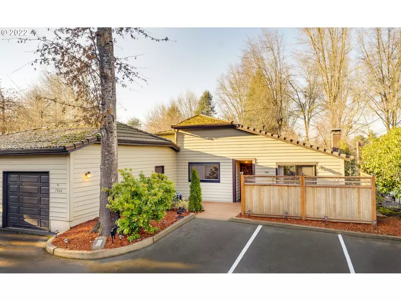 7586 SW CRESMOOR DR, Beaverton, OR 97008