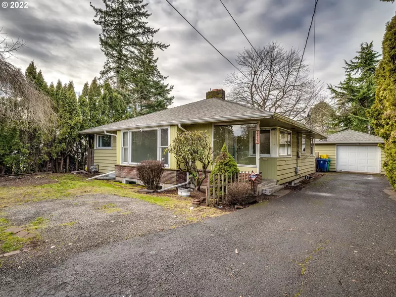 2923 NE 117TH AVE, Portland, OR 97220