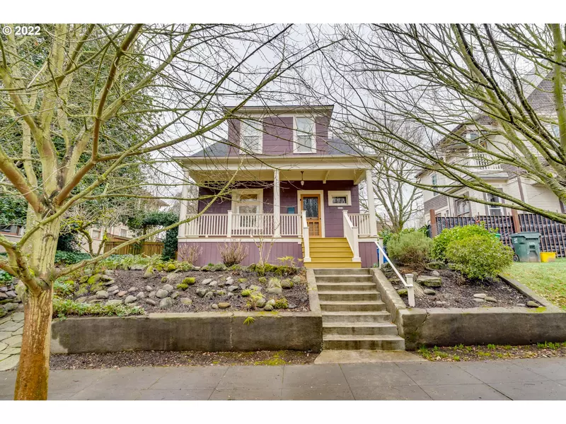 2237 NE 9TH AVE, Portland, OR 97212