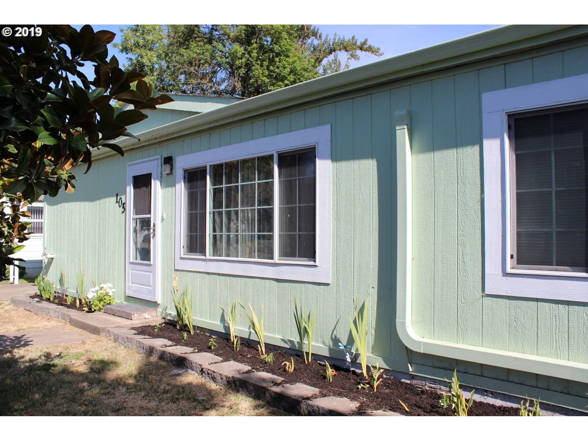 Eugene, OR 97402,2350 N Terry ST #105