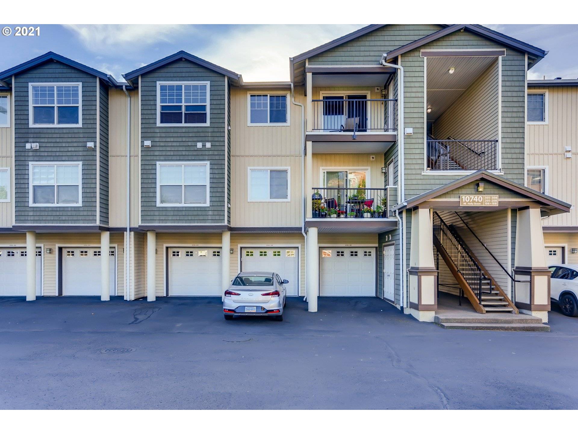 10740 NE HOLLY ST #308, Hillsboro, OR 97006