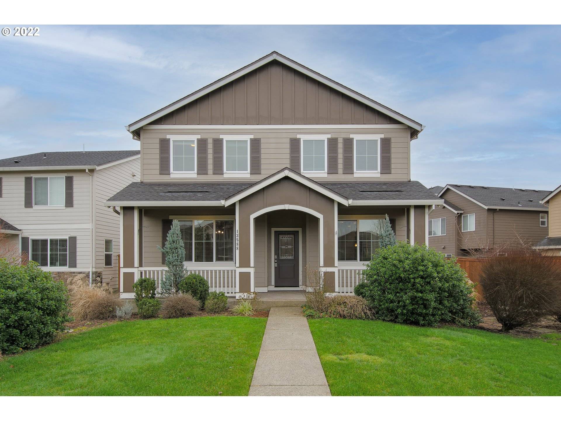 13588 SE NIGHTINGALE AVE, Happy Valley, OR 97015