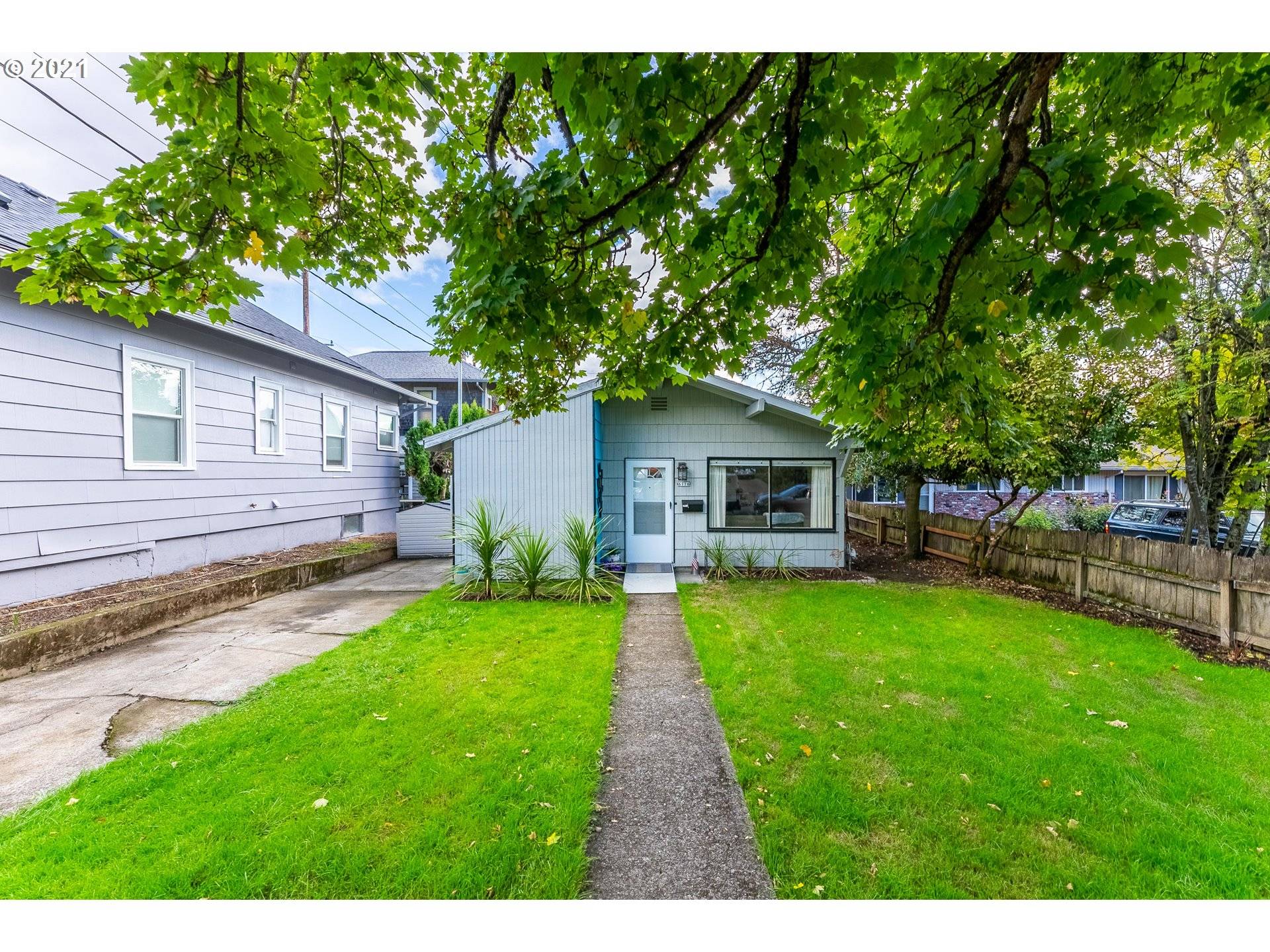 Portland, OR 97239,6116 S HOOD AVE