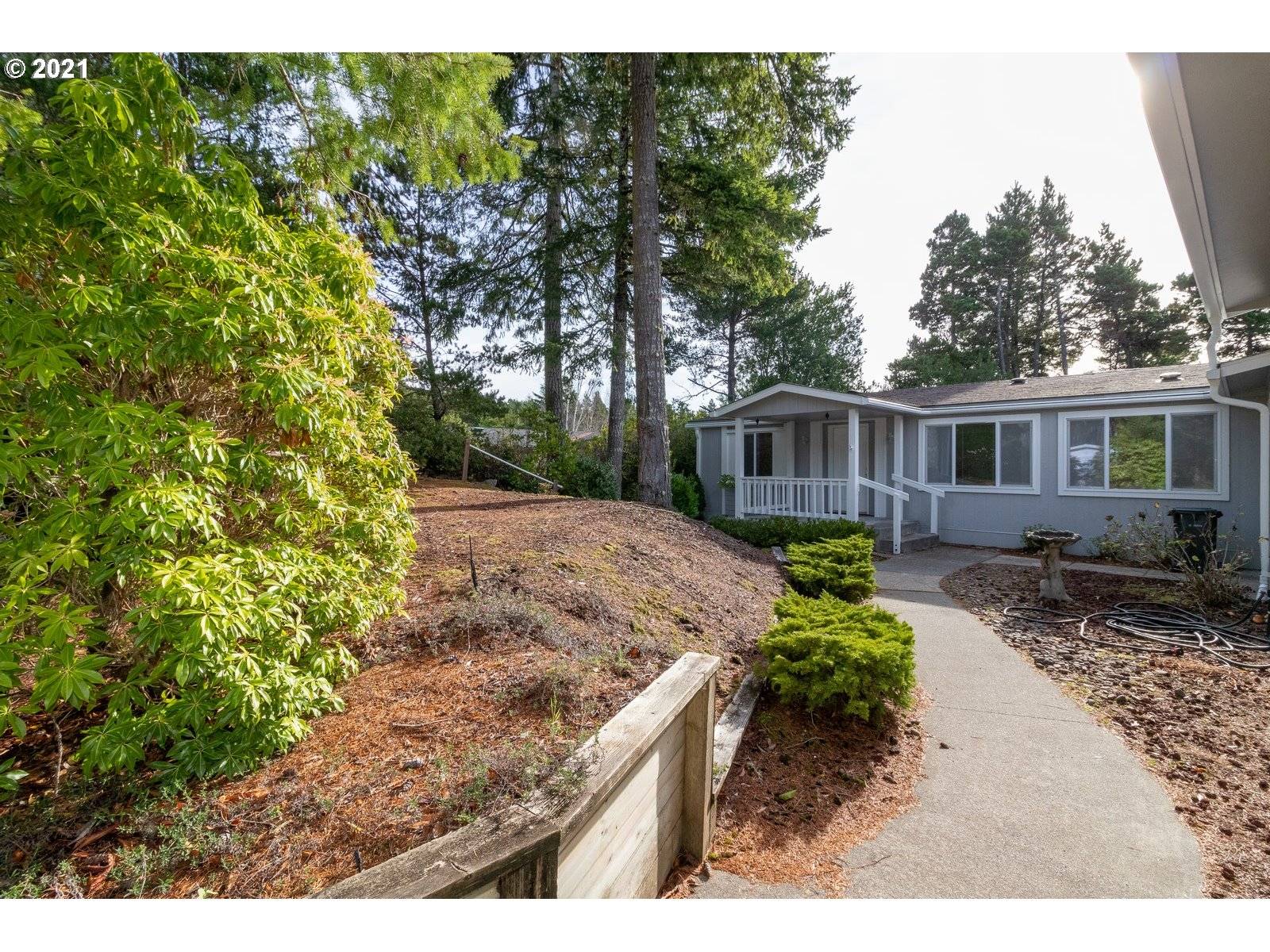 Florence, OR 97439,204 MUNSEL CREEK LOOP