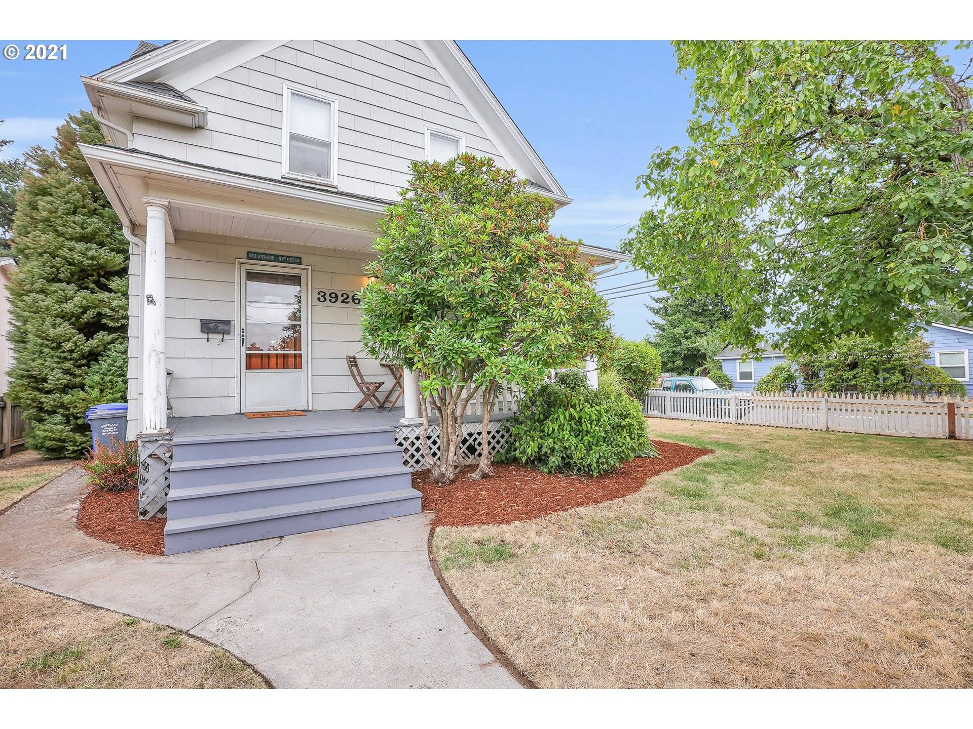 Portland, OR 97206,3926 SE 74TH AVE