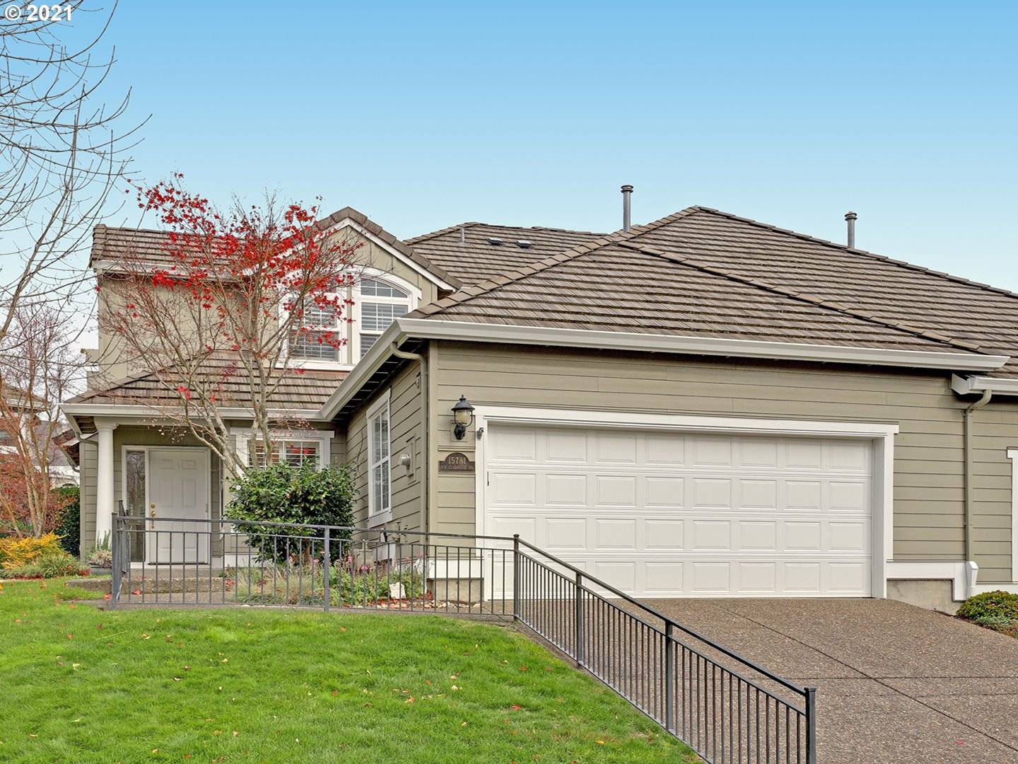 15781 NW Clubhouse DR, Portland, OR 97210