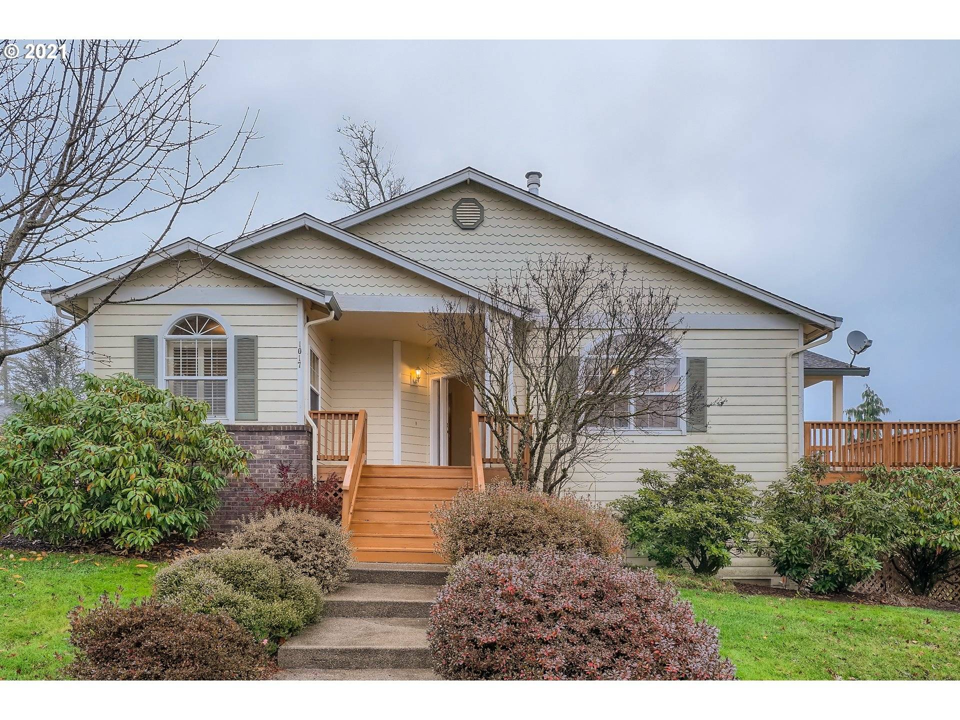1017 NW 21ST AVE, Camas, WA 98607